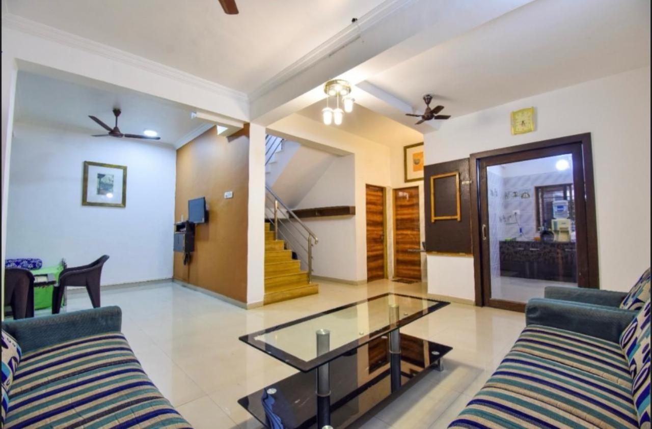 Laughtale Villa 4Bhk Swimming Pool Lonavala Exteriör bild