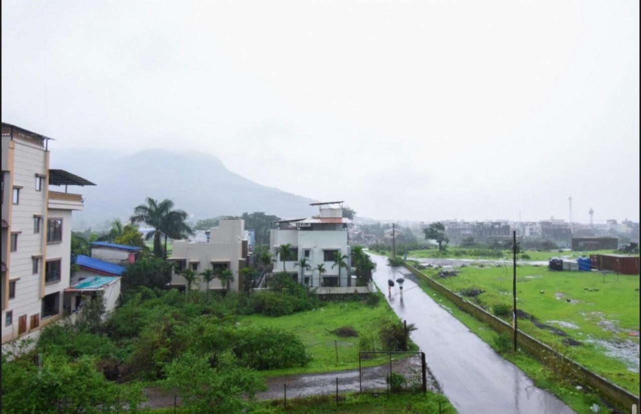 Laughtale Villa 4Bhk Swimming Pool Lonavala Exteriör bild