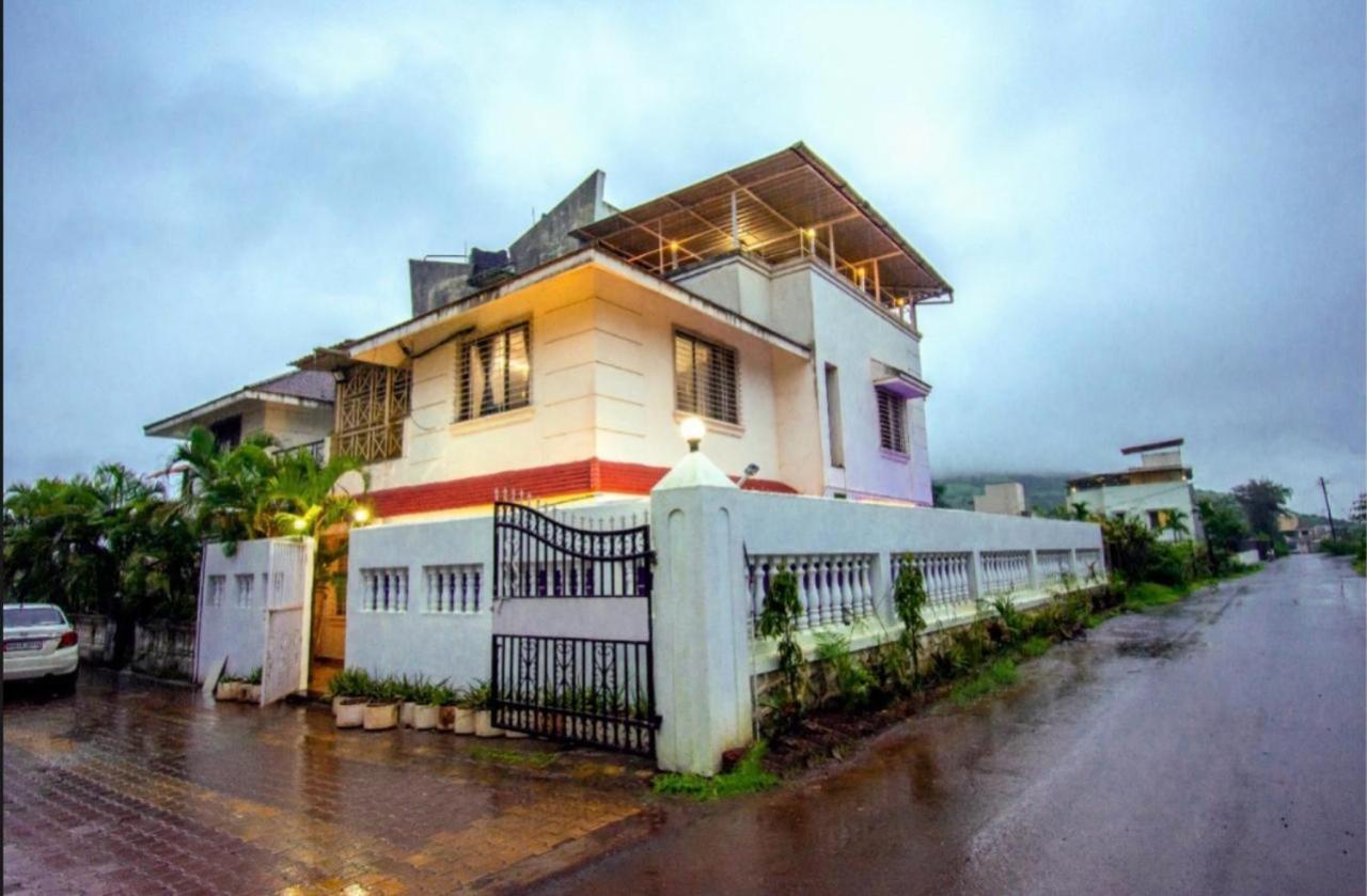 Laughtale Villa 4Bhk Swimming Pool Lonavala Exteriör bild