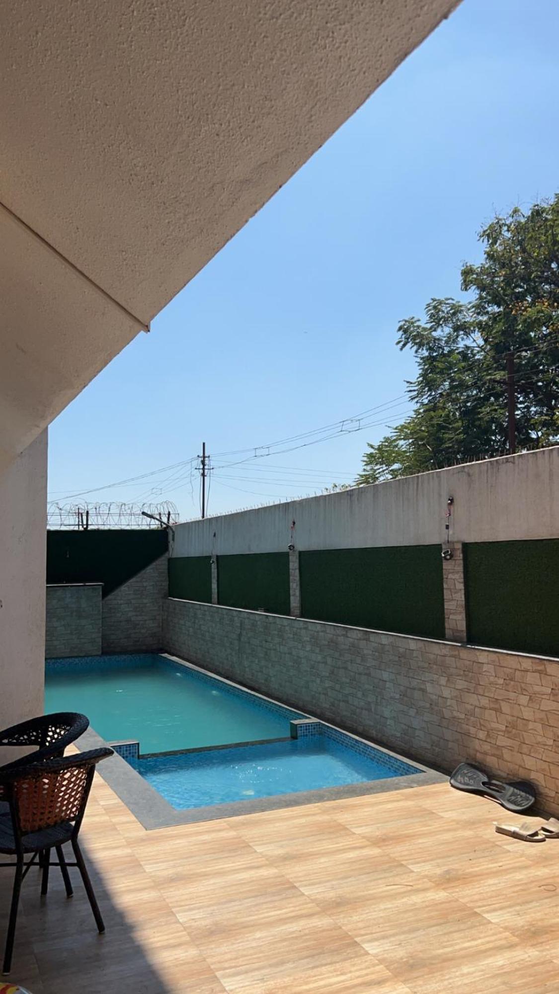 Laughtale Villa 4Bhk Swimming Pool Lonavala Exteriör bild